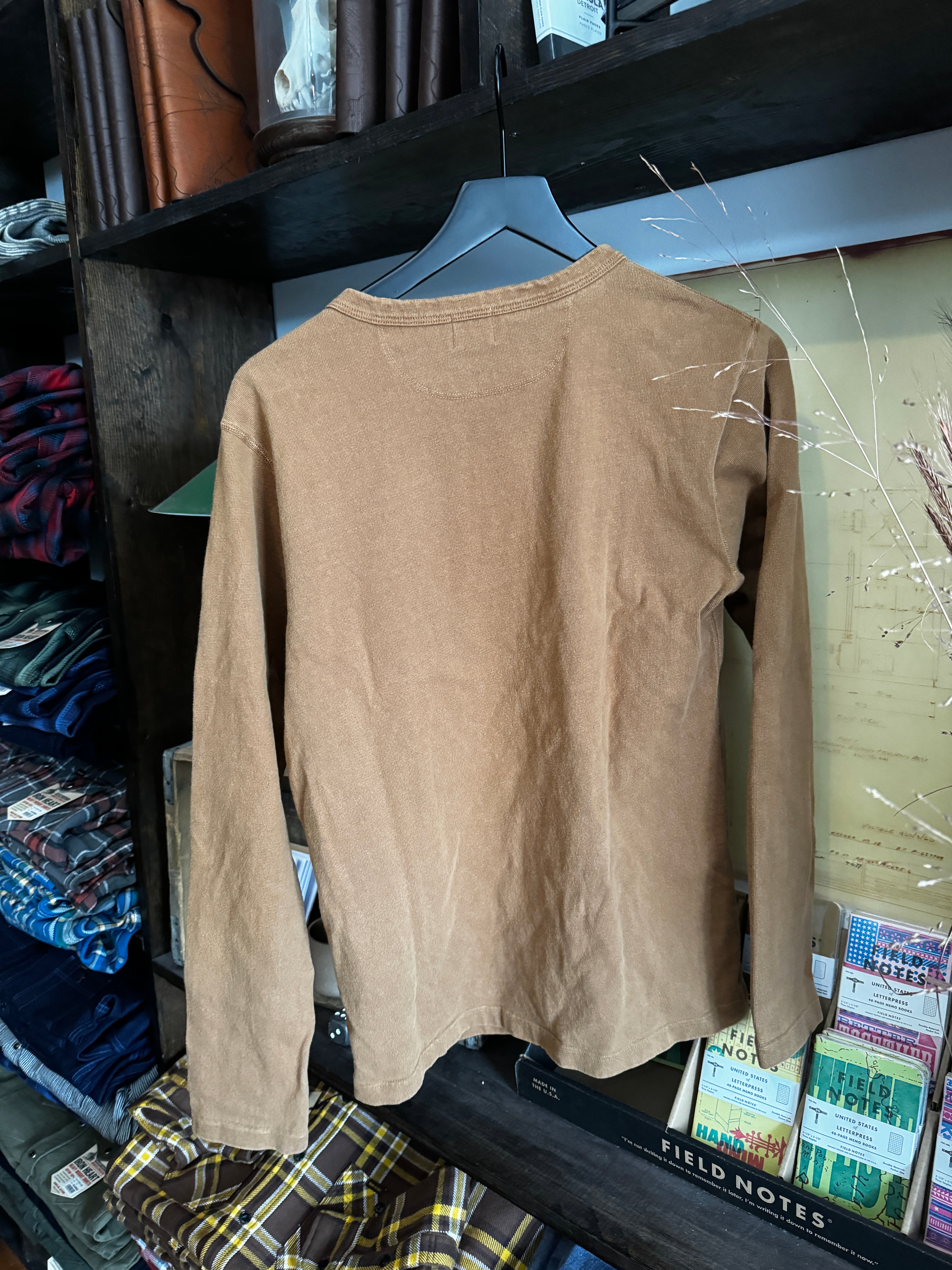 Gently Used - 13oz Tobacco Long Sleeve Henley - Small