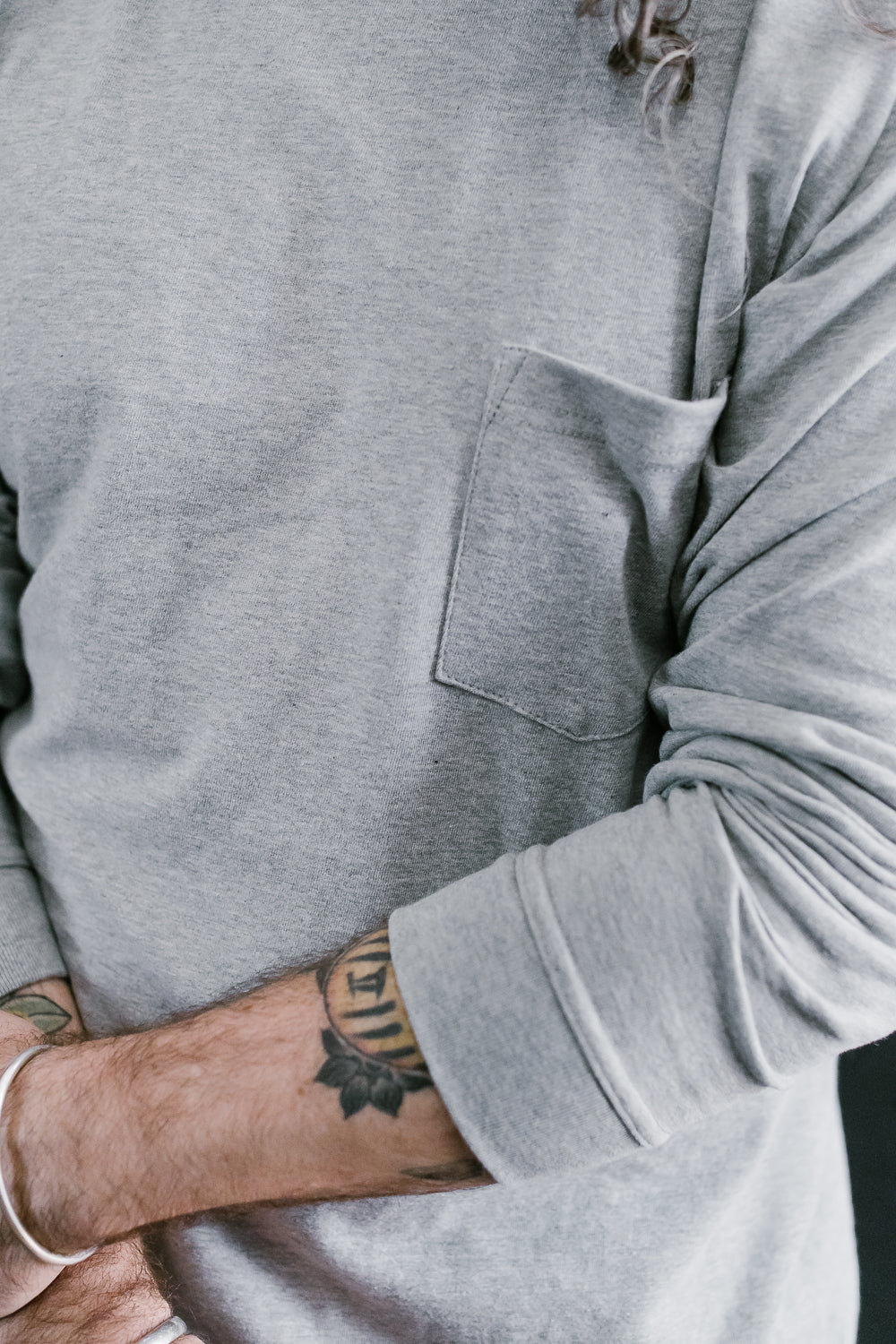 Long Sleeve Pocket T-Shirt - Heather Grey