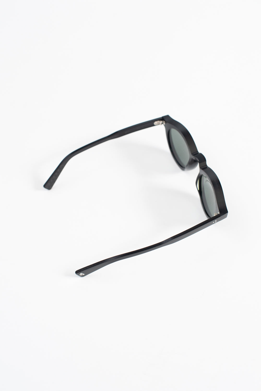 P3 Round - SP-01 Sunglasses - Black, Green