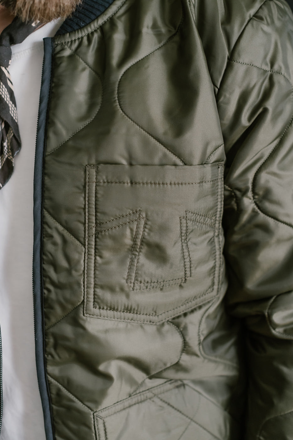 M-Z-A-NOS - Type 2 Frostbite Quilted Nylon Jacket - Khaki