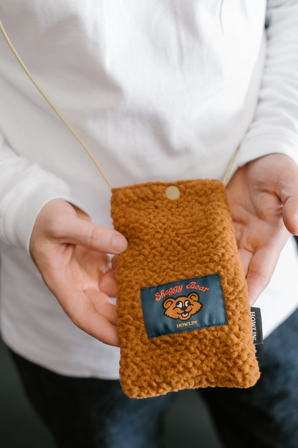 Shaggy Bear Pouch - Cognac