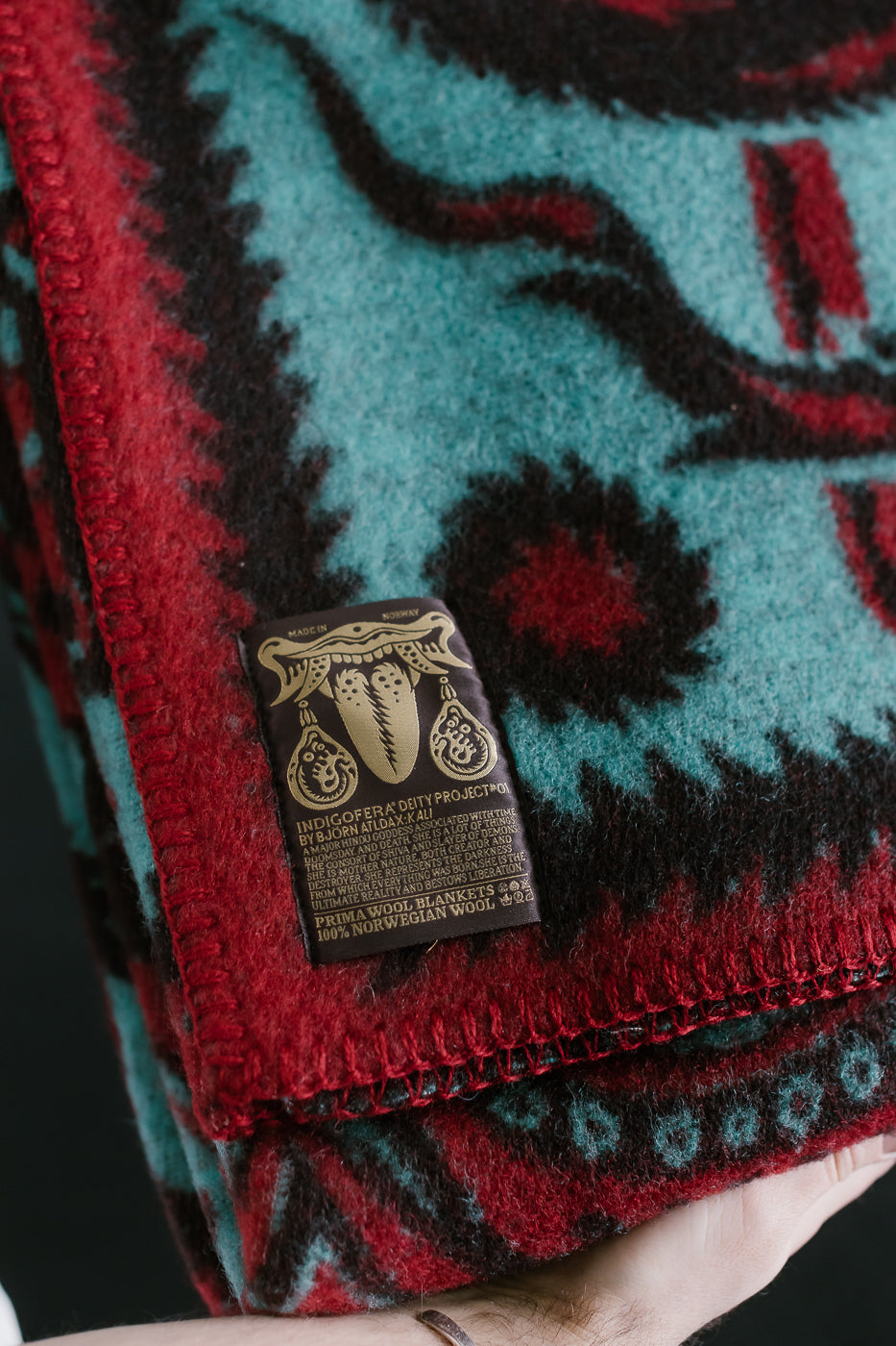 Kali Blanket - Turquoise, Red, Black