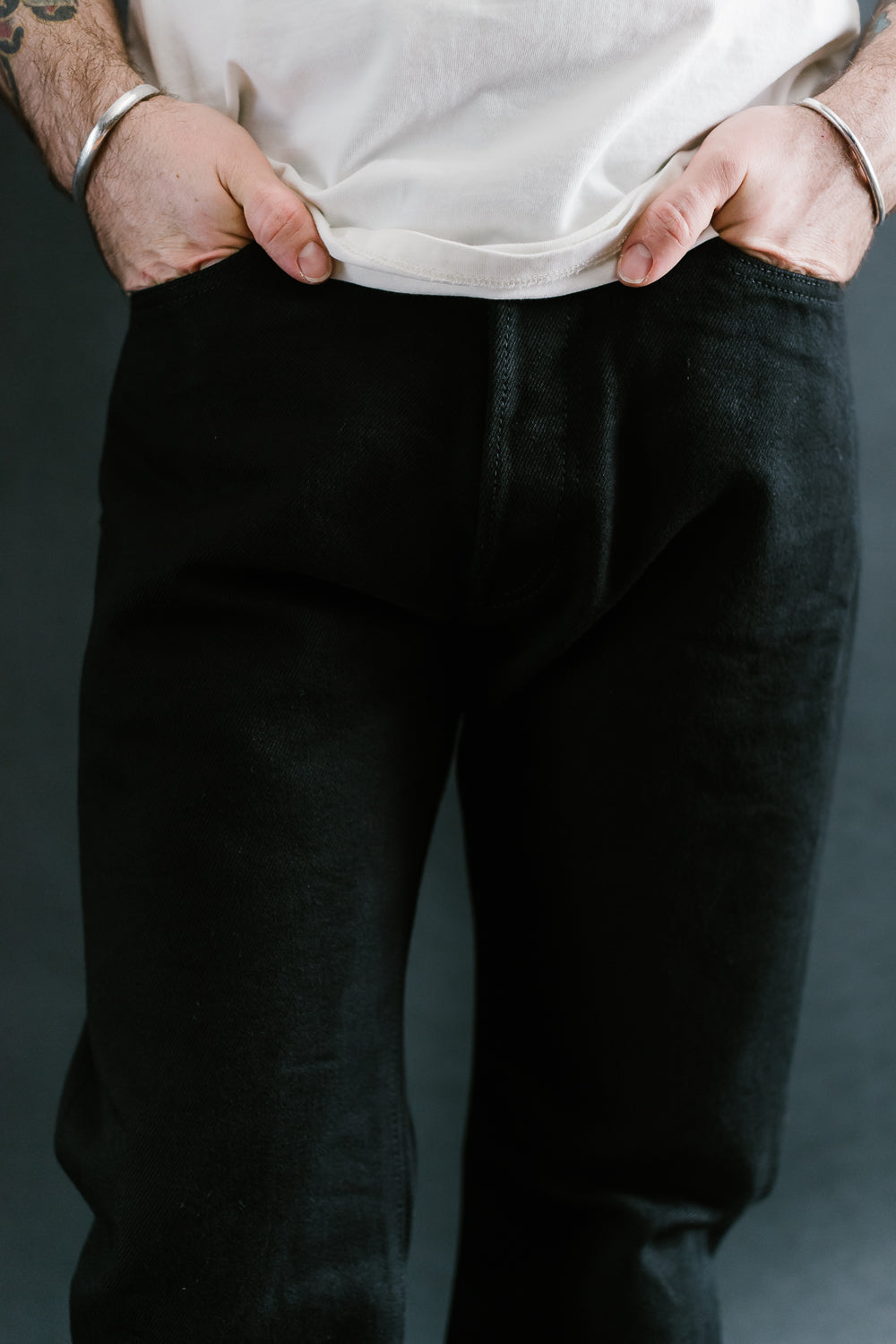 IH-888S-SBG - 21oz Selvedge Denim Medium/High Rise Tapered Cut Jeans - Superblack (Fades to Grey)