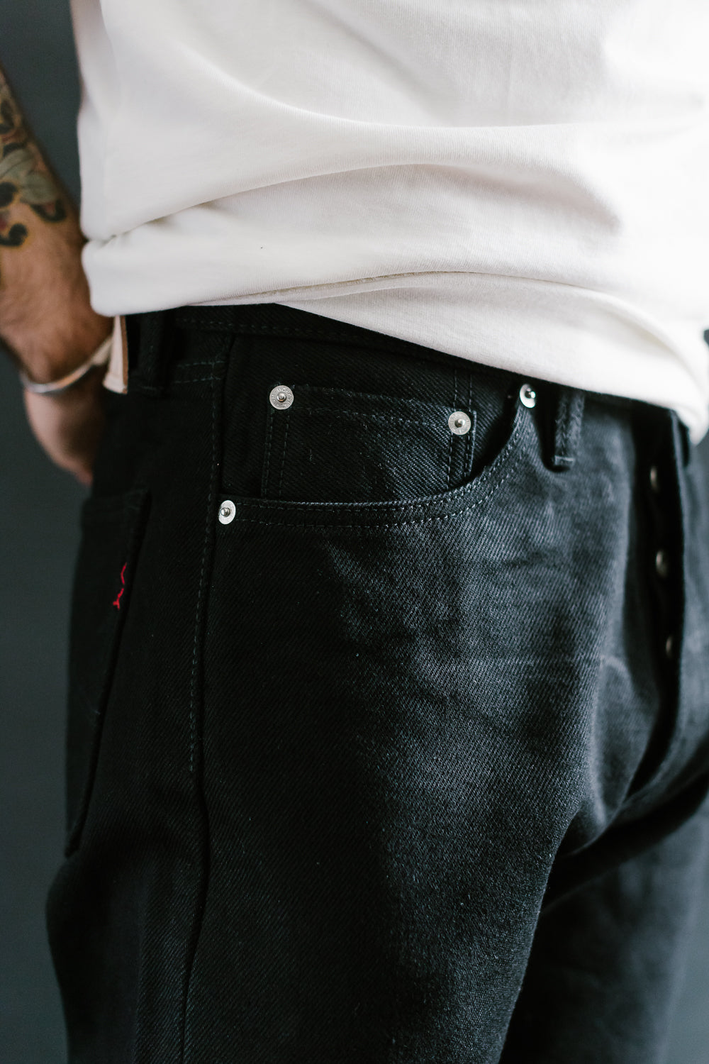 IH-888S-SBG - 21oz Selvedge Denim Medium/High Rise Tapered Cut Jeans - Superblack (Fades to Grey)