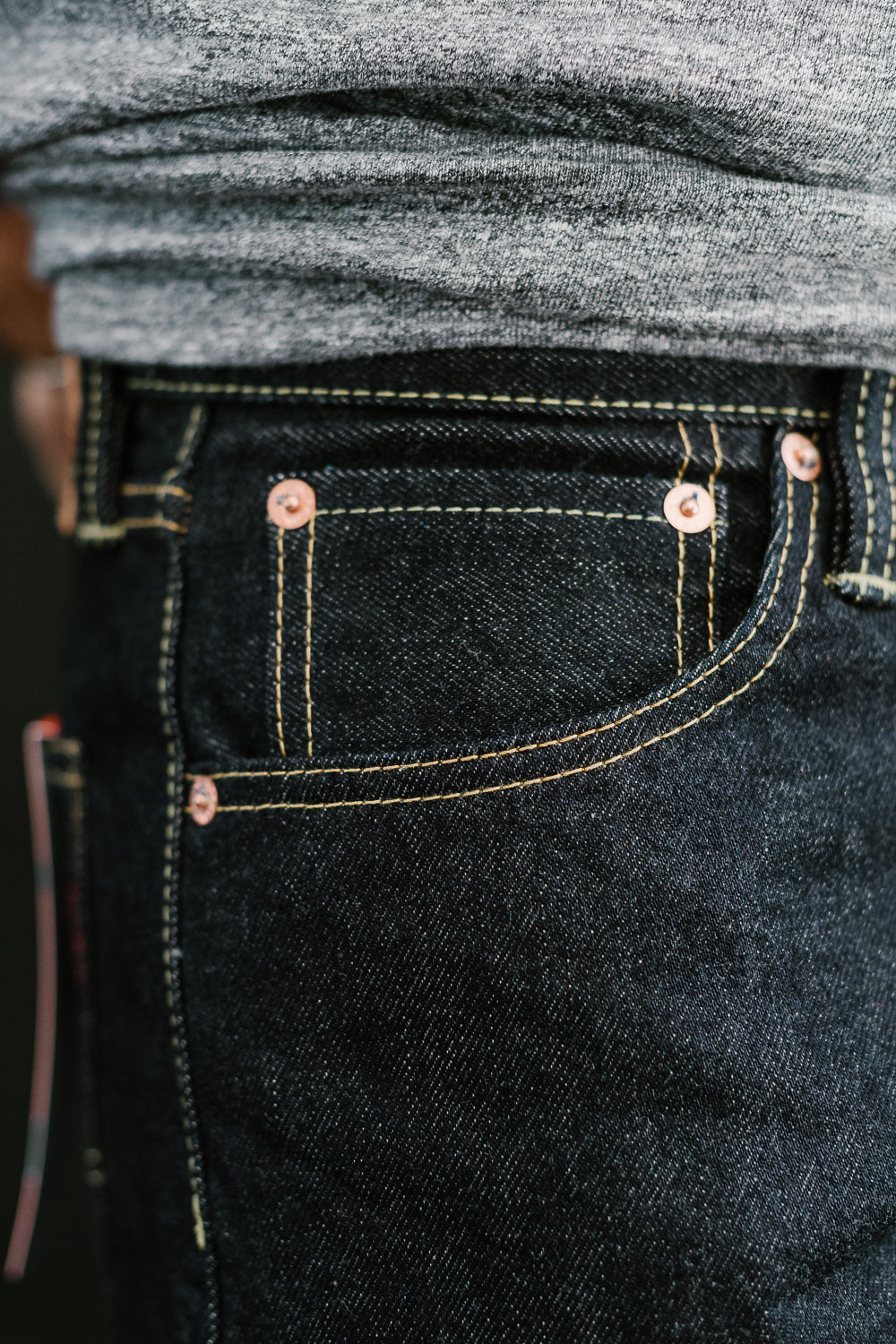 IH-634S-142 - 14oz Selvedge Denim Straight Cut Jeans - Indigo