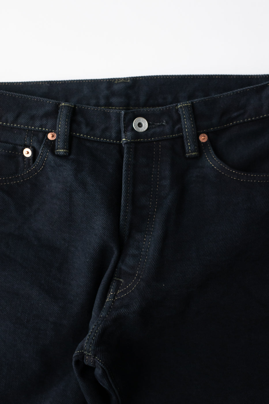 IH-634S-B - 21oz Selvedge Denim Straight Cut Jeans - Indigo Overdyed Black