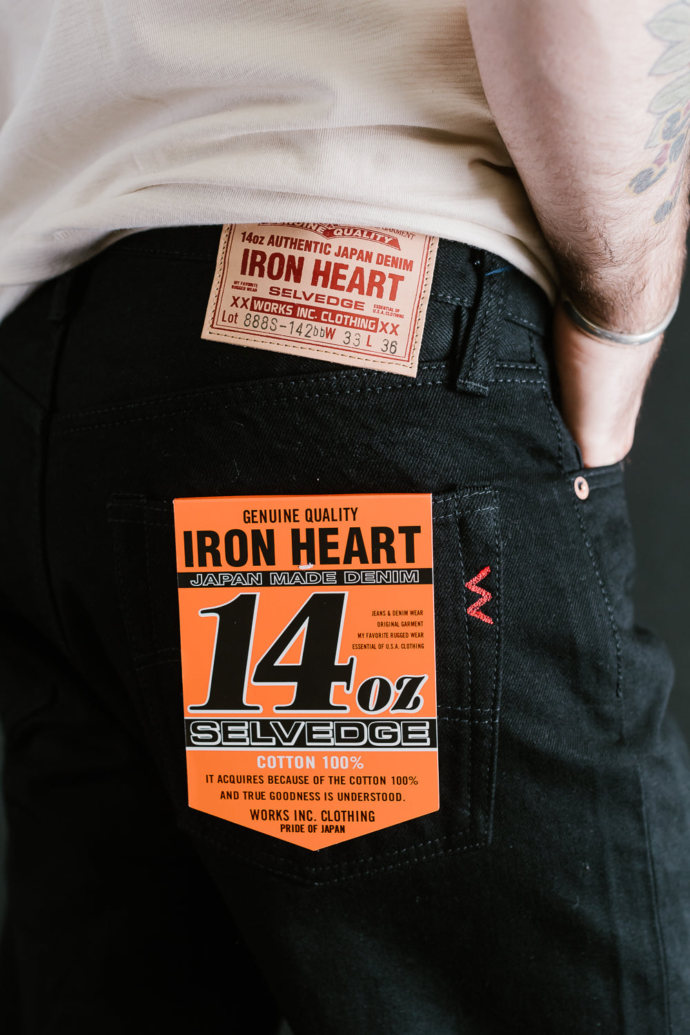 IH-888S-142bb - 14oz Selvedge Denim Medium/High Rise Tapered Jeans - Black/Black