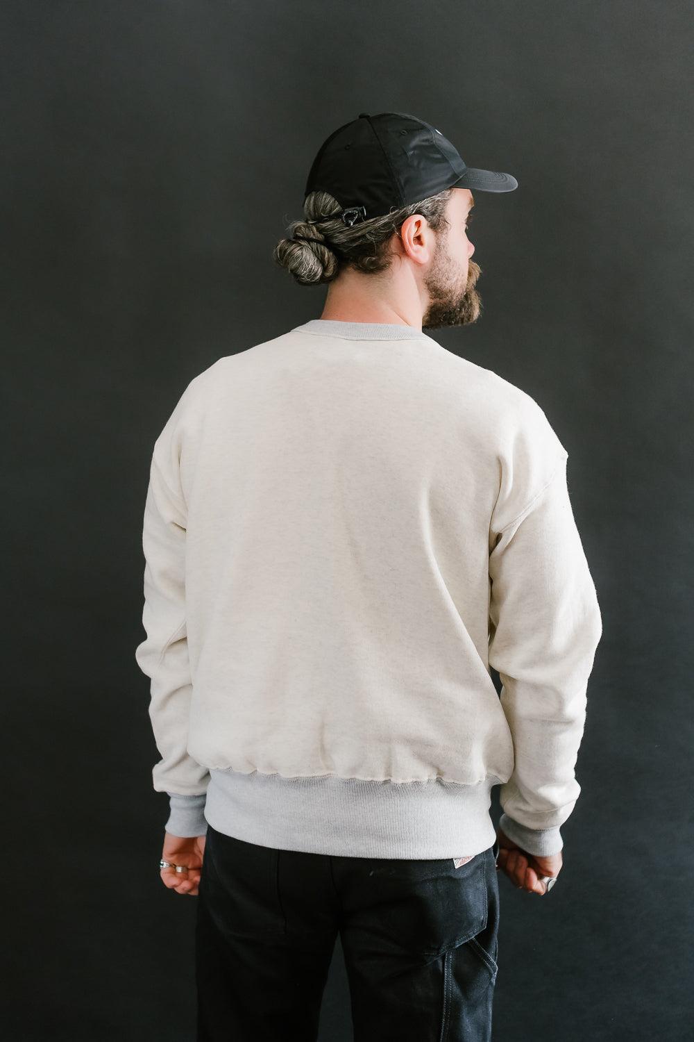 JG-CS14 - Classic Crewneck - Ash, Heather Gray