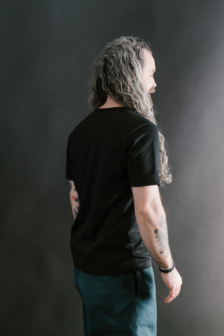 215.99 - 7.2oz Loopwheeled T-Shirt Classic Fit - Deep Black