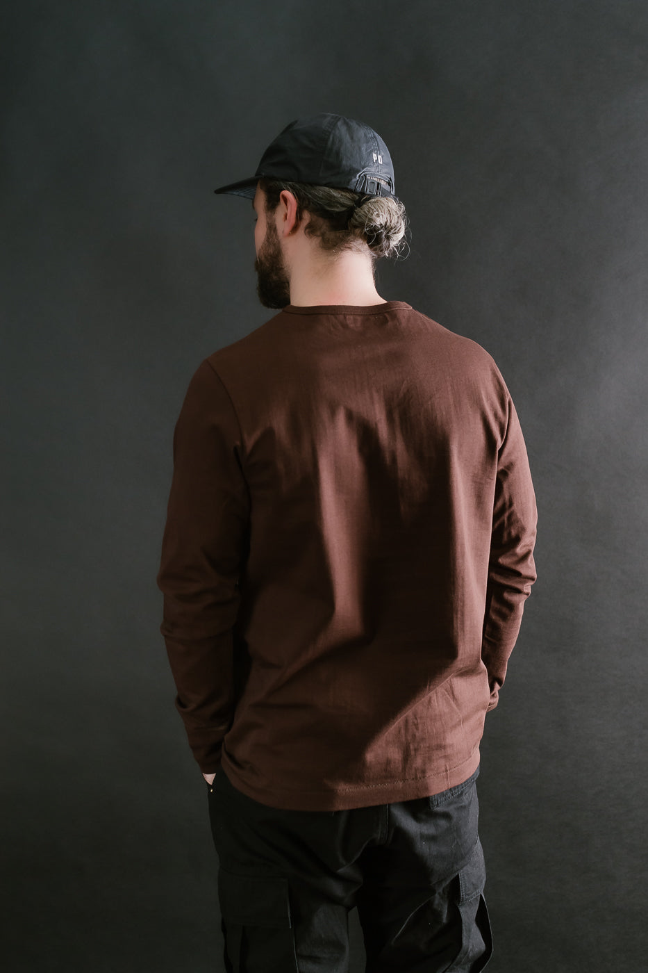 206.19 - 7.2oz Loopwheeled Henley Classic Fit - Coffee