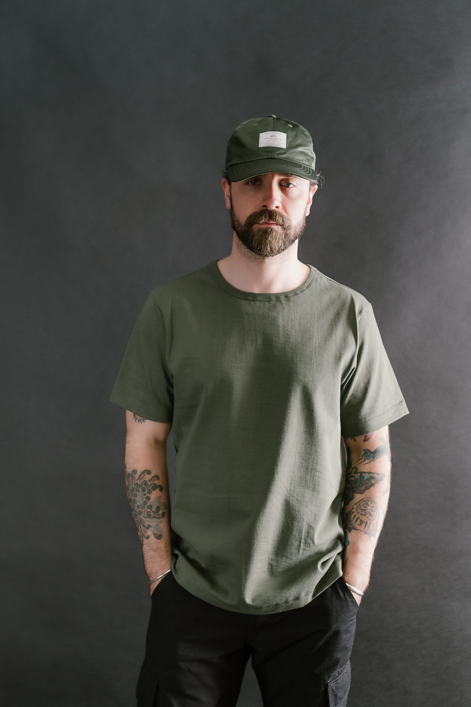 215.40 - 8.6oz Loopwheeled T-Shirt Classic Fit - Army