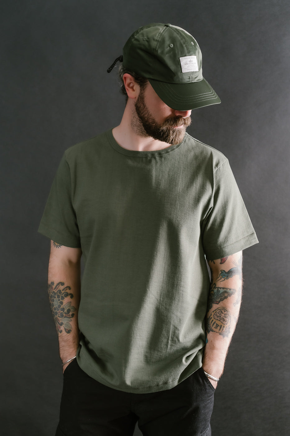 215.40 - 8.6oz Loopwheeled T-Shirt Classic Fit - Army