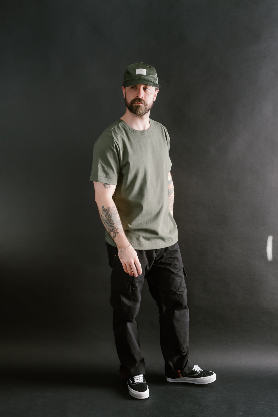 215.40 - 8.6oz Loopwheeled T-Shirt Classic Fit - Army