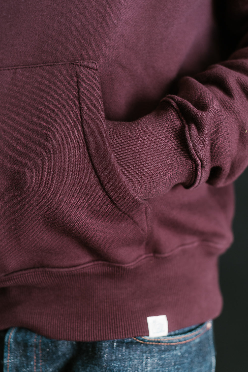 HD31.506 - 13oz Athletic Hoodie Relaxed Fit - Burgundy