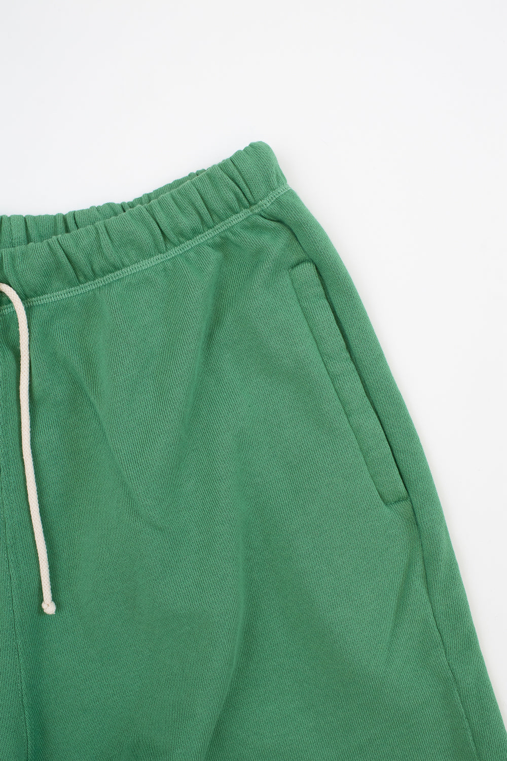 SPS05.46 - Retro Fleece Sweat Shorts Organic Cotton - Grass