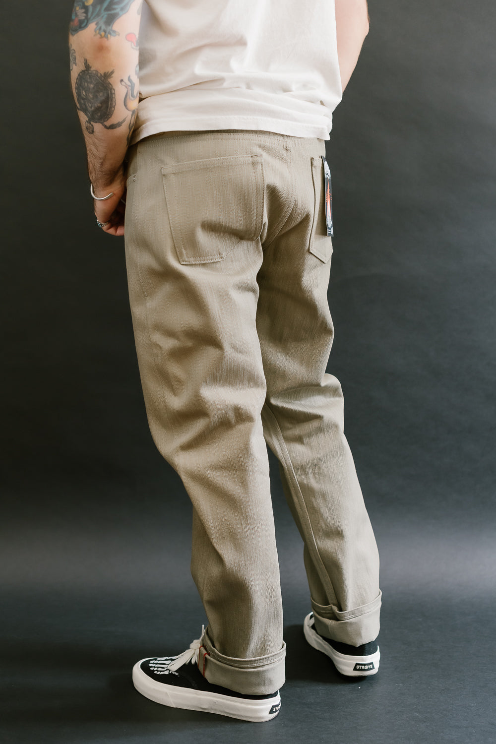 16oz - Smokey Cotton Slub Selvedge - Weird Guy