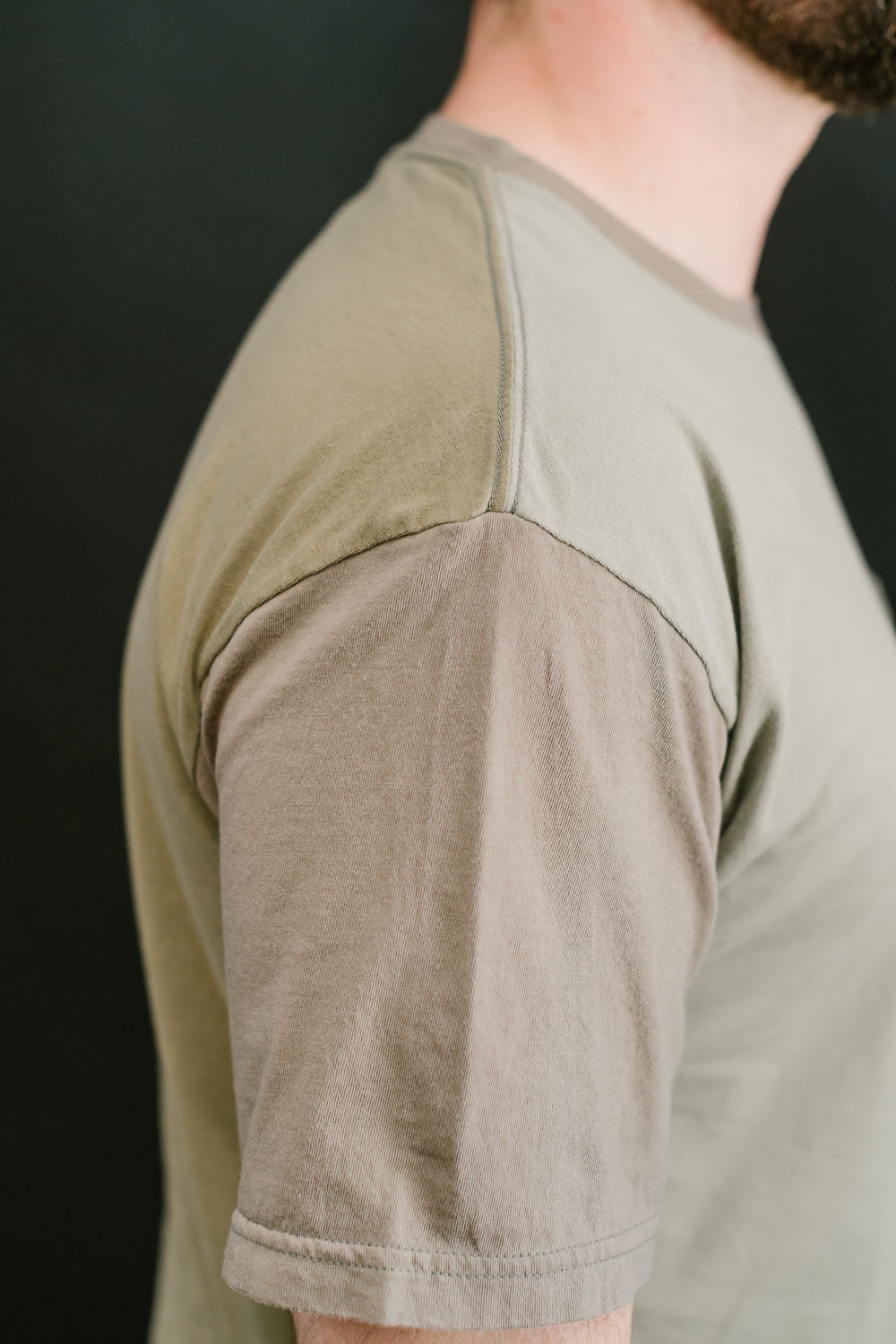 01-0024-76 - 4-Tone Pocket T-Shirt - Army Green