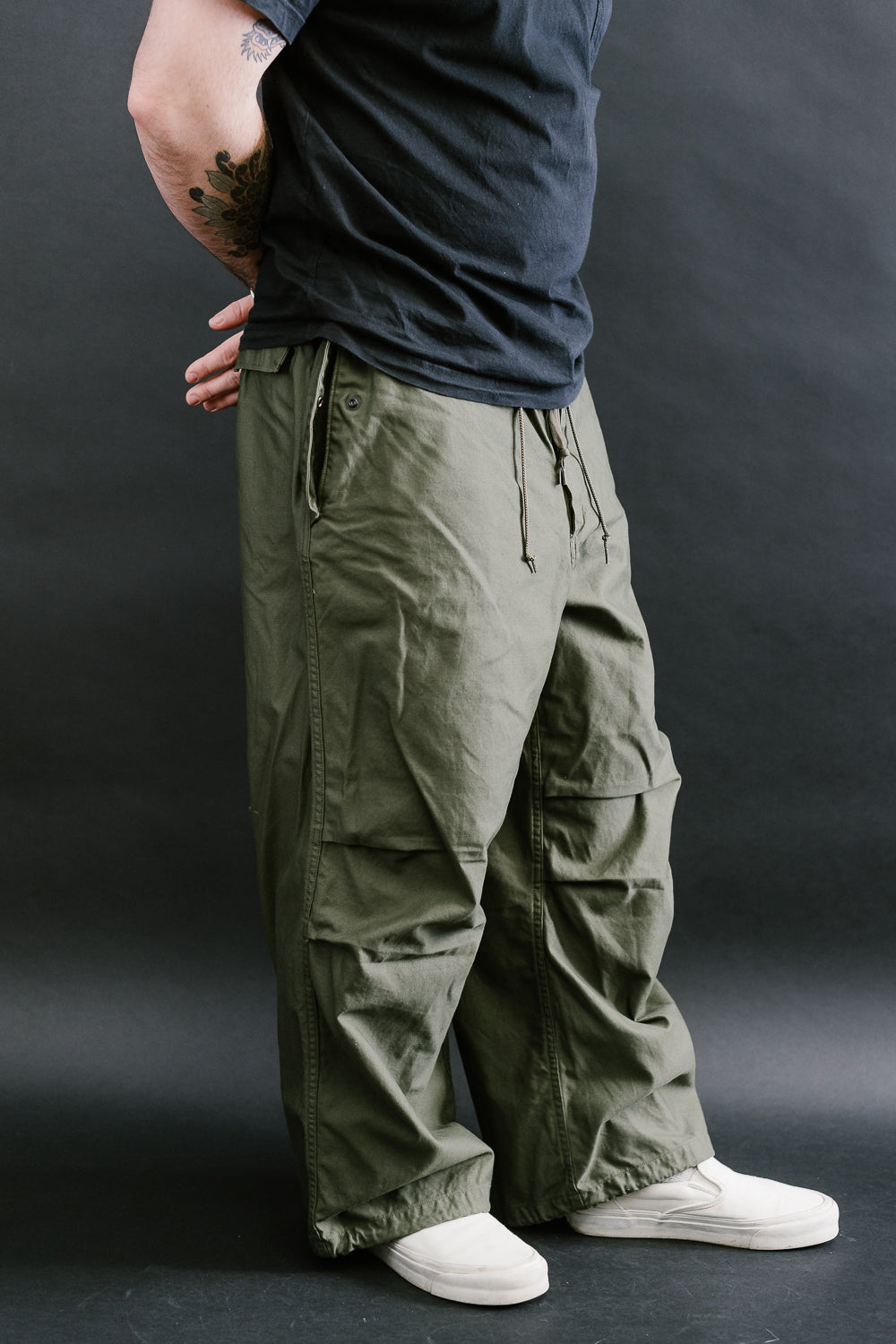 01-5020-76 - Loose Fit Army Trouser - Army Green