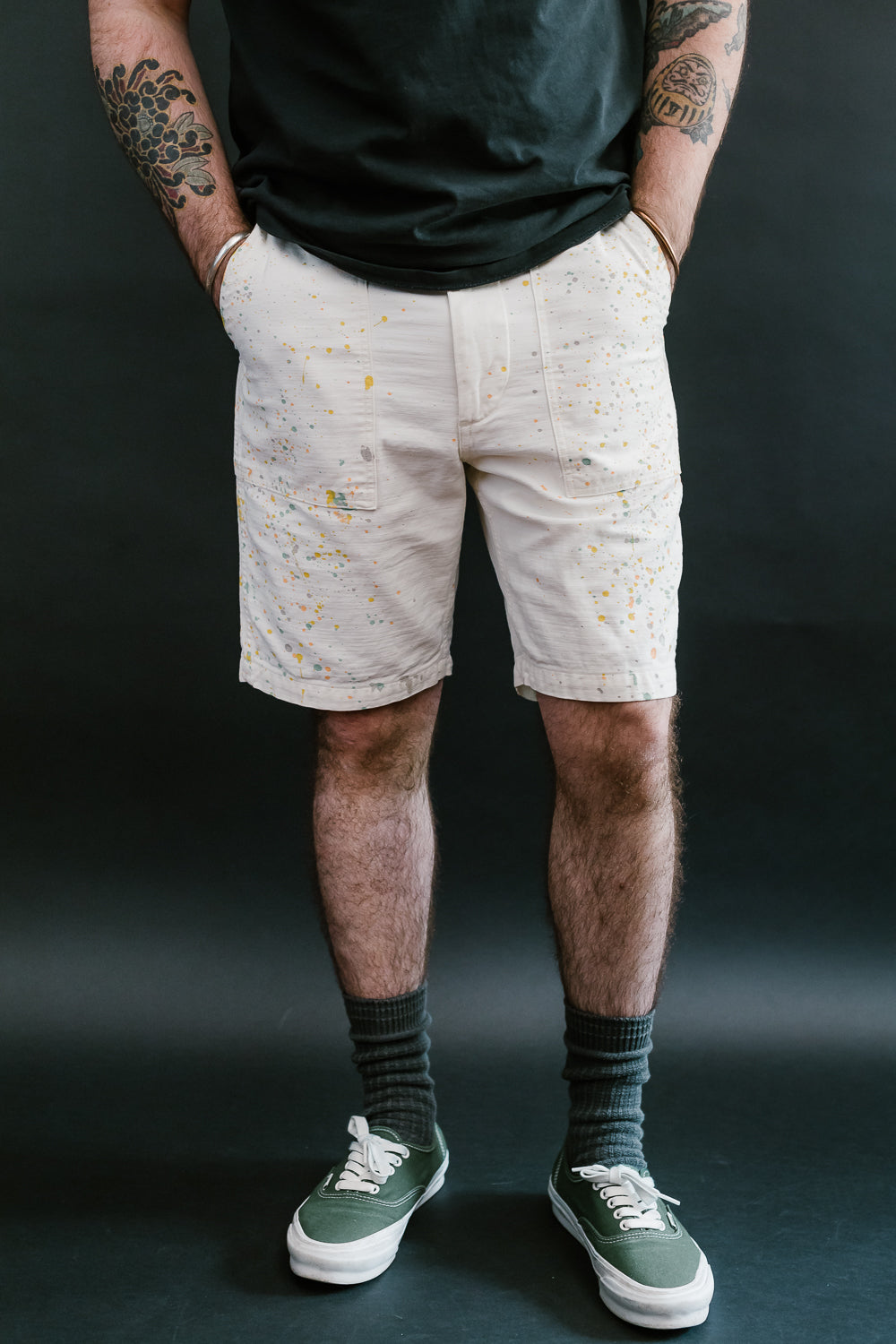 01-7002-P66 - Fatigue Shorts with Paint - Ecru