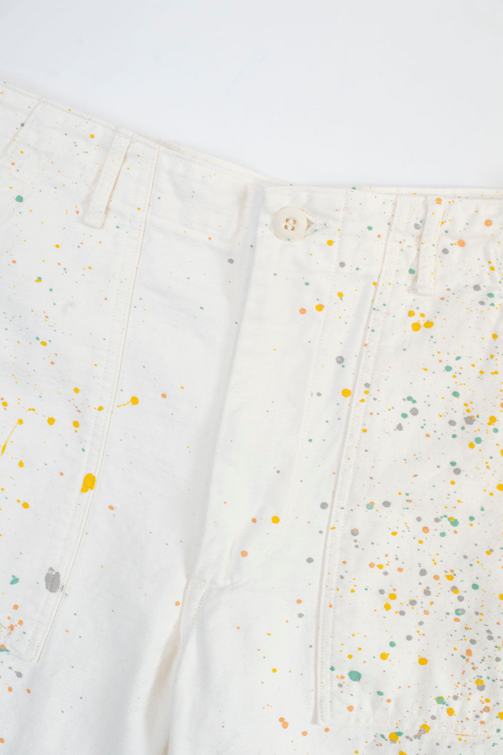 01-7002-P66 - Fatigue Shorts with Paint - Ecru