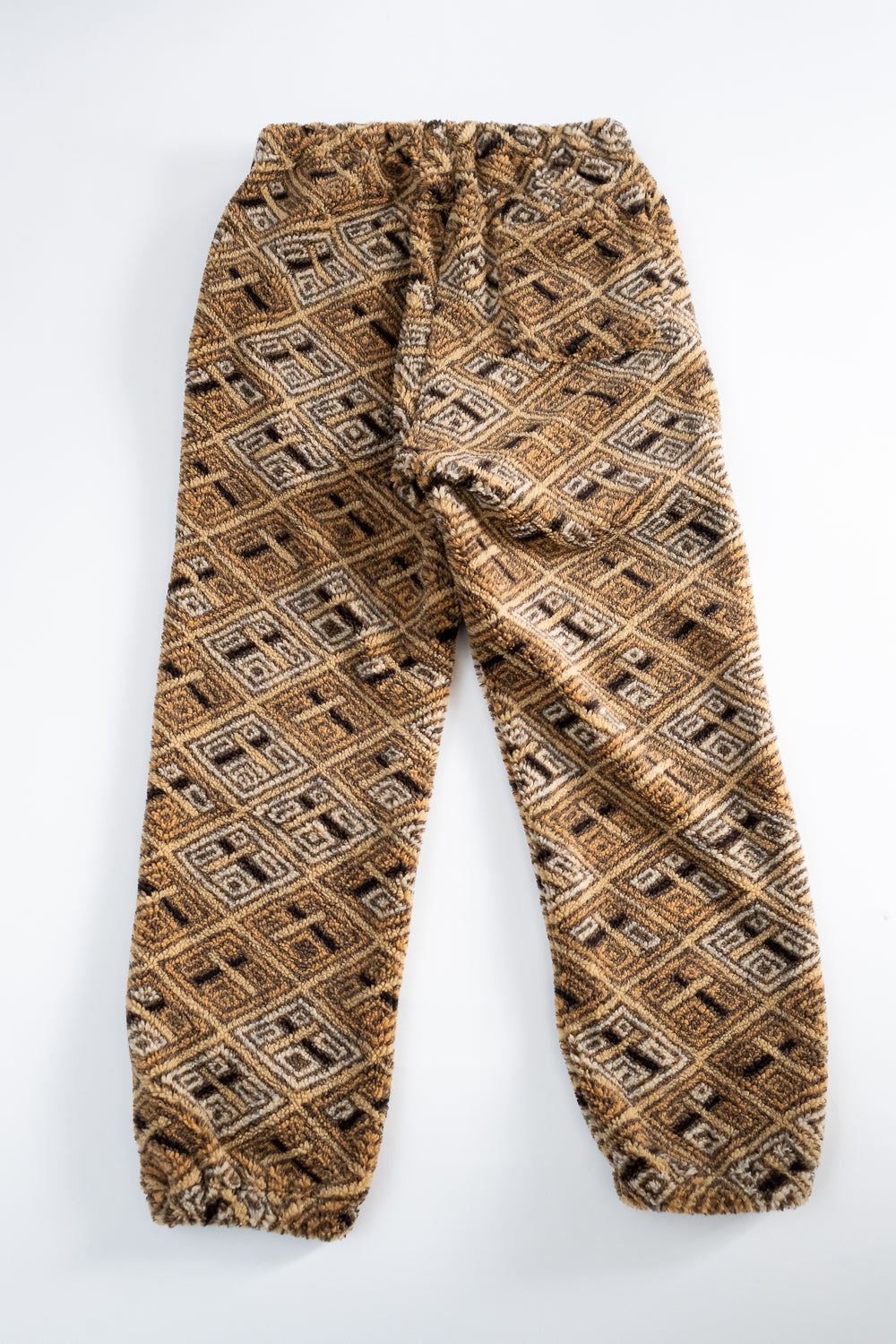 03-1006-AR - Boa Fleece Pants - African Pattern