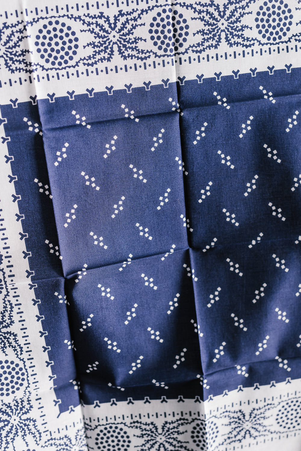 4001-Spider - R1 POST Bandana Hankie - White, Navy