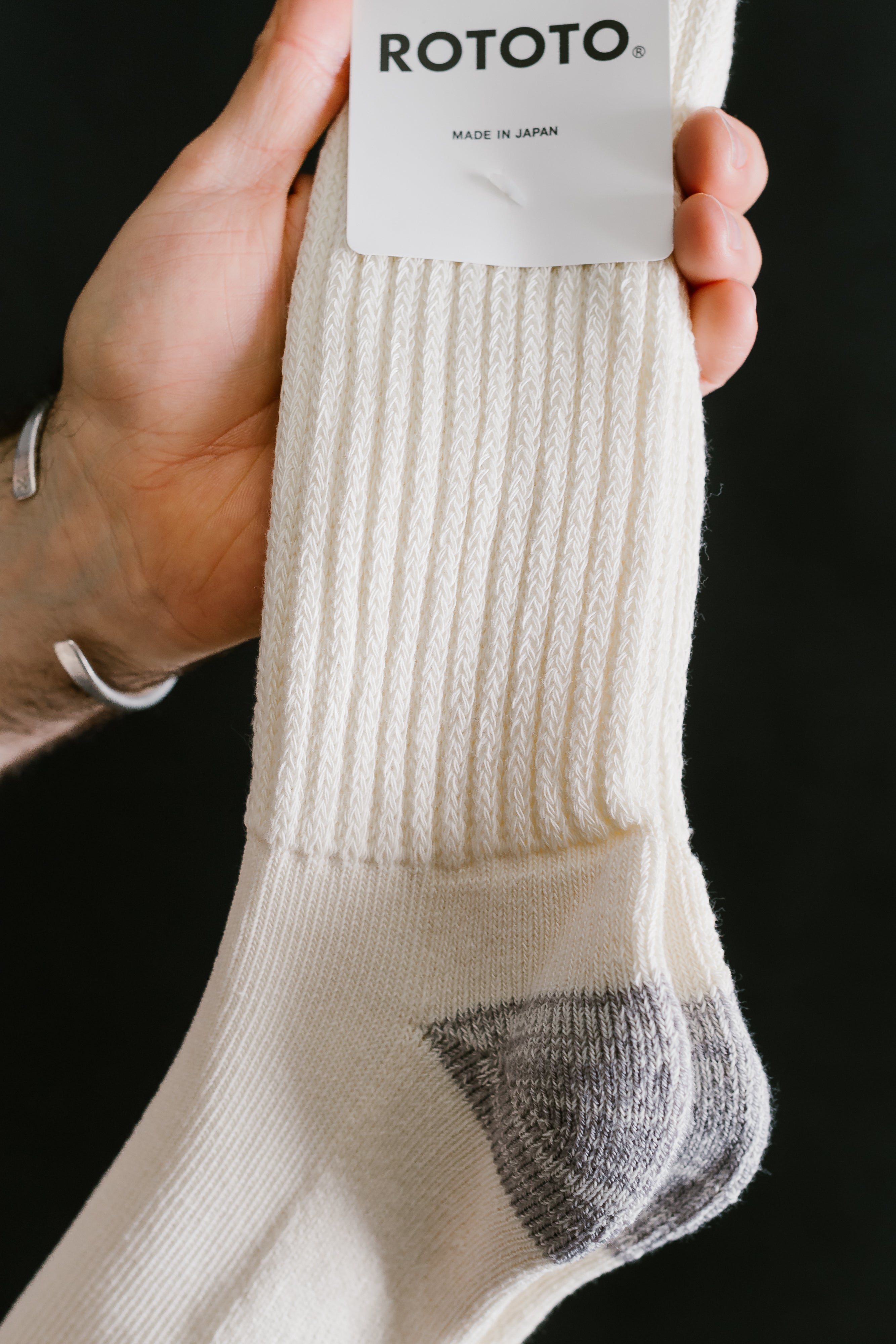 R1255 - Coarse Ribbed Old School Crew Socks - Ecru