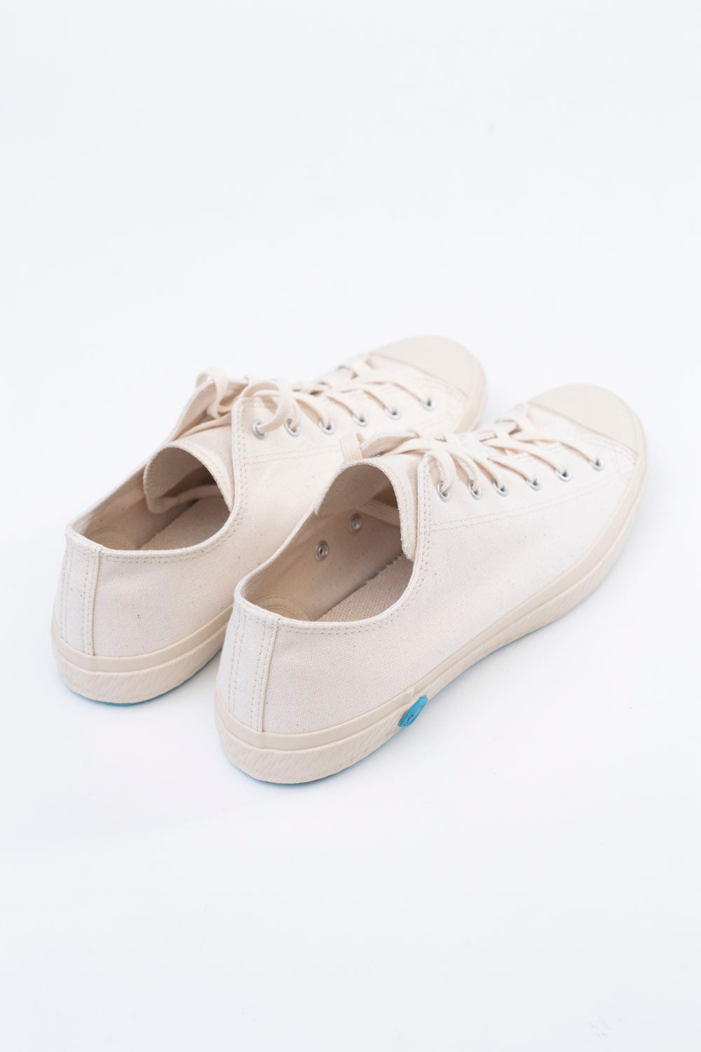 01JP Low Sneaker - White