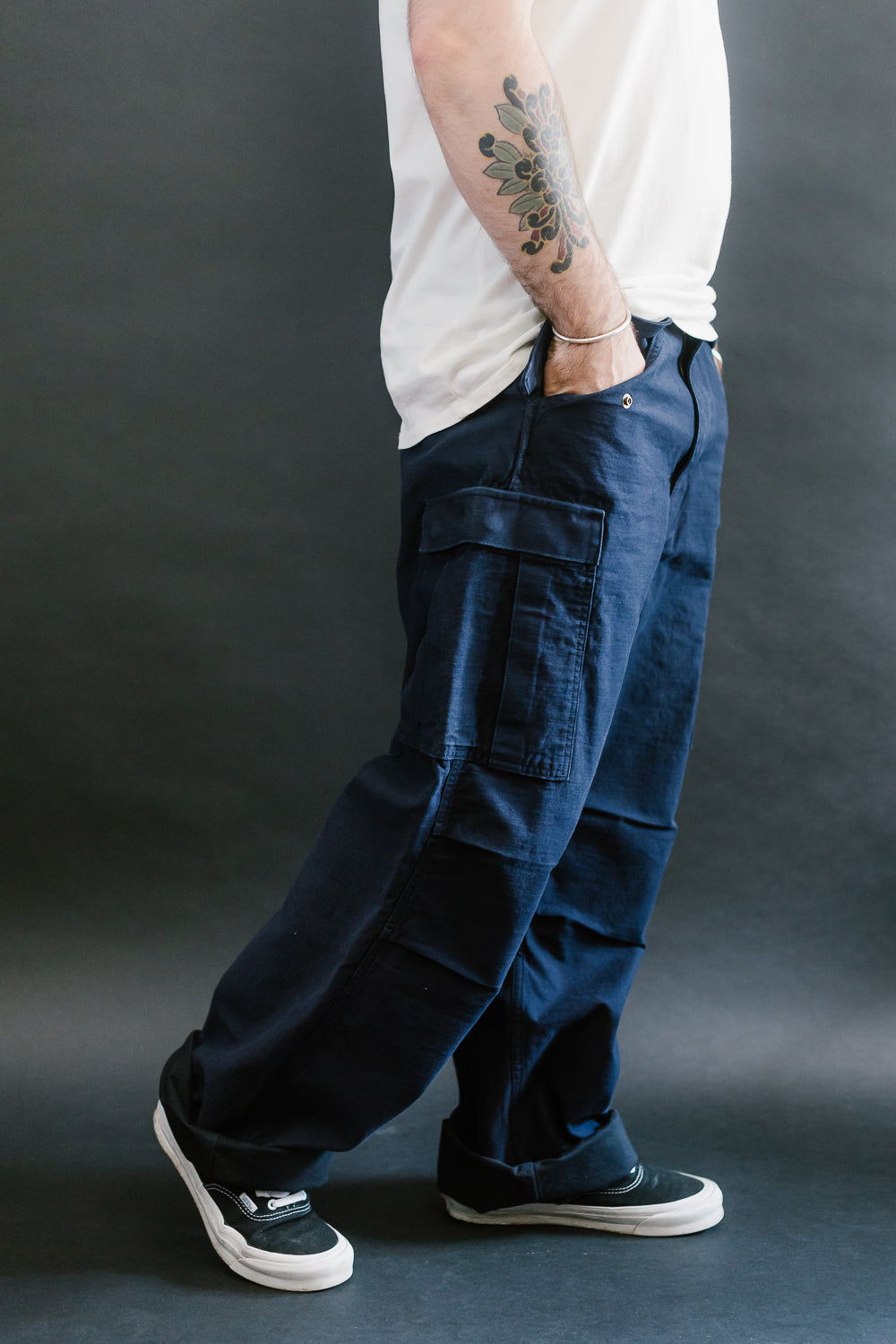 1889 - M-65 Field Cargo Pants - Indigo x Black