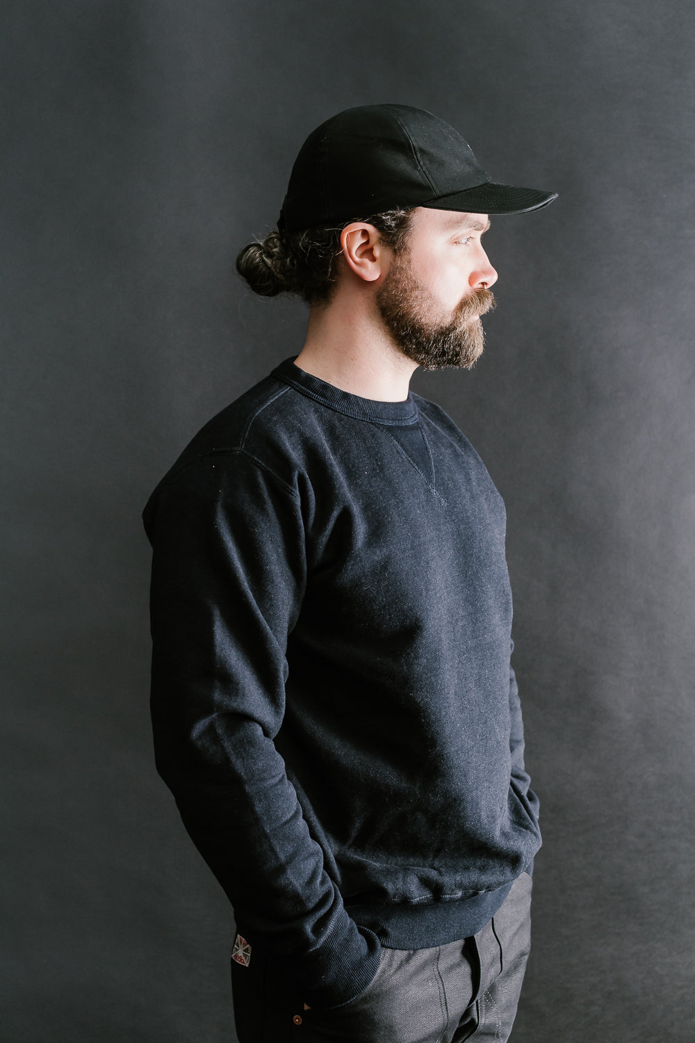 8121 - Aishibu Dyed Crew Neck - Indigo, Kakishibu