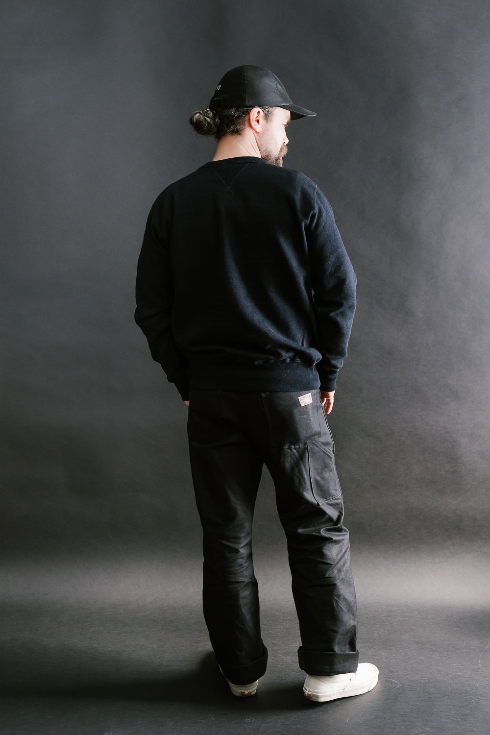 8121 - Aishibu Dyed Crew Neck - Indigo, Kakishibu