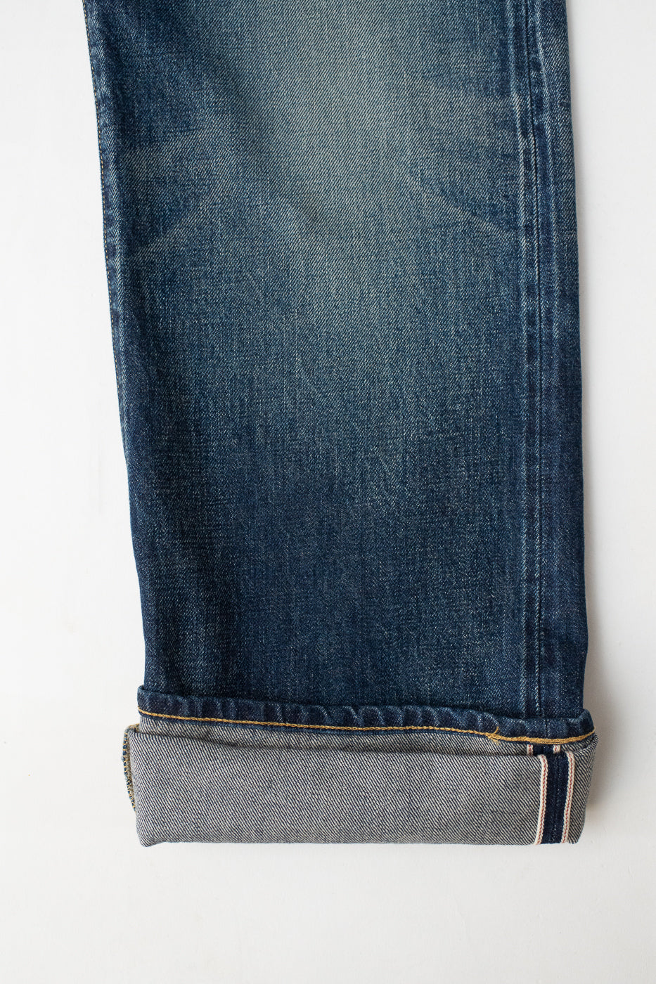 D1890US - 13oz Used-Wash Indigo Selvedge Denim - Loose Straight