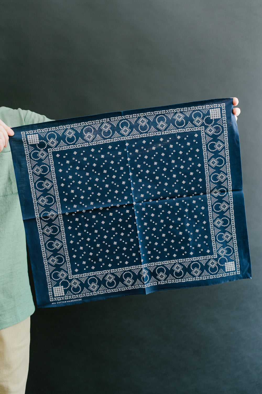 Lot 5227 - Selvedge Bandana D Square Pattern - Indigo