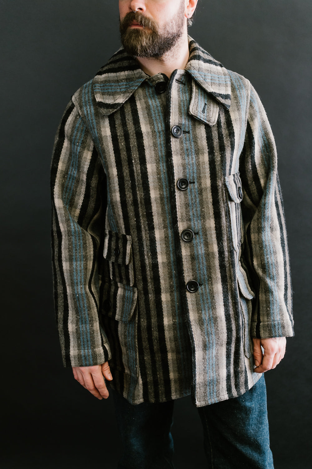 Lot JG-10 - 1920s-1932 Winter Hunting Coat - Gray Plaid