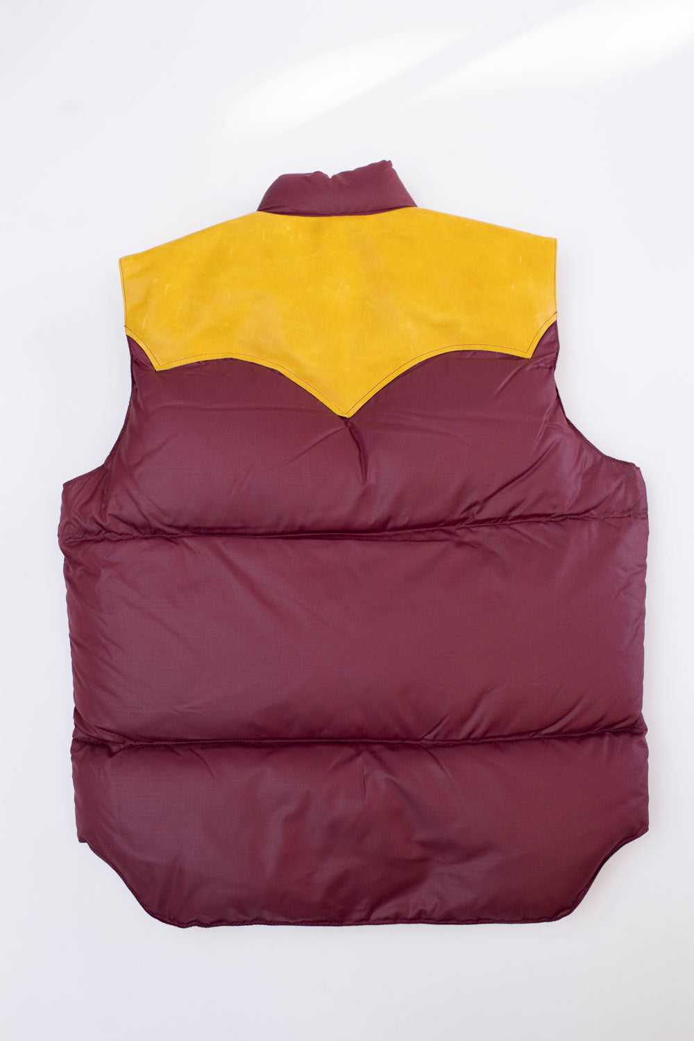 Lot 2197 - Rocky Mountain Featherbed x Warehouse Ripstop Nylon Down Vest - Burgundy