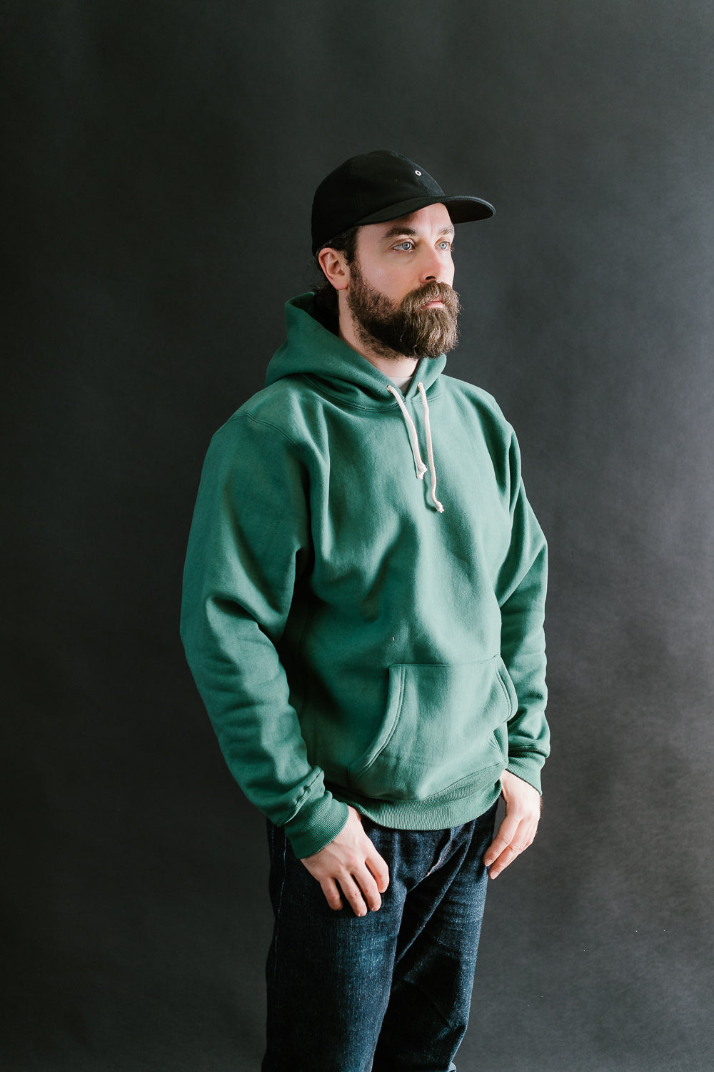 Lot 484 - Heavyweight Hooded Sweatshirt Plain - Green