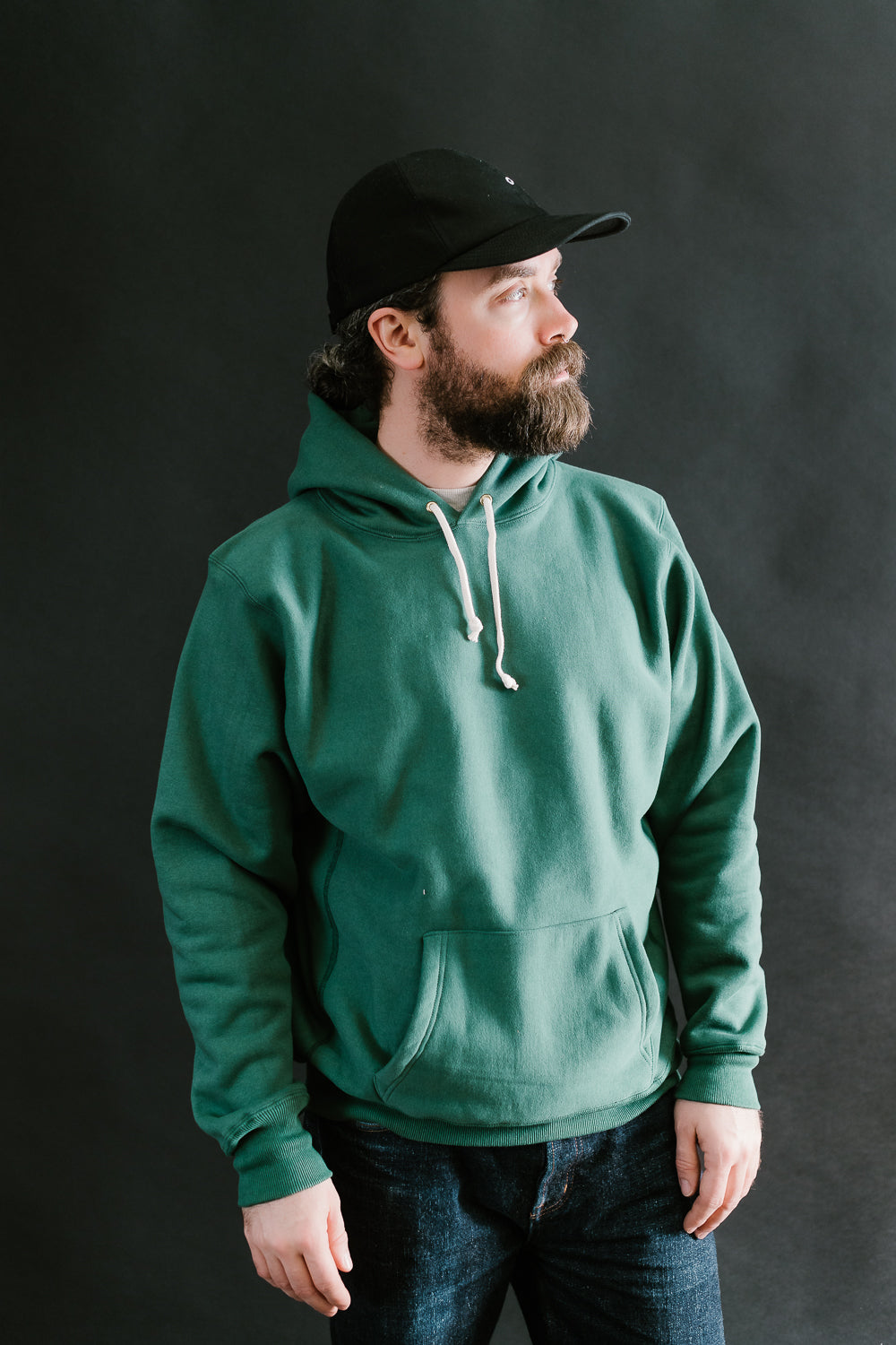 Lot 484 - Heavyweight Hooded Sweatshirt Plain - Green