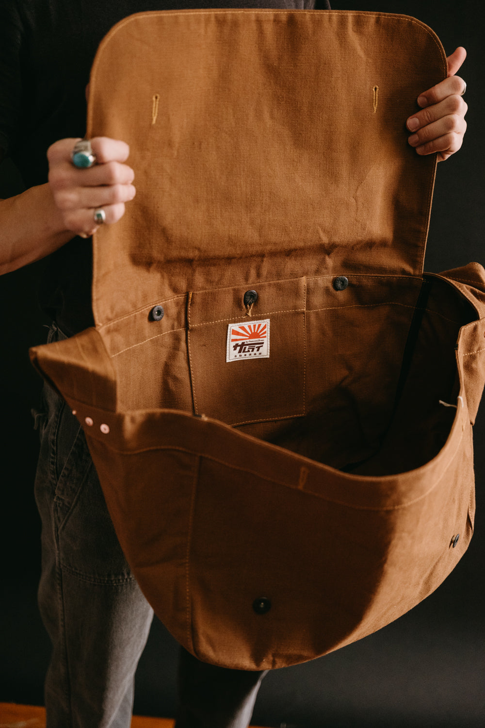 SCDB22-DC - Duck Canvas Messenger Bag - Brown